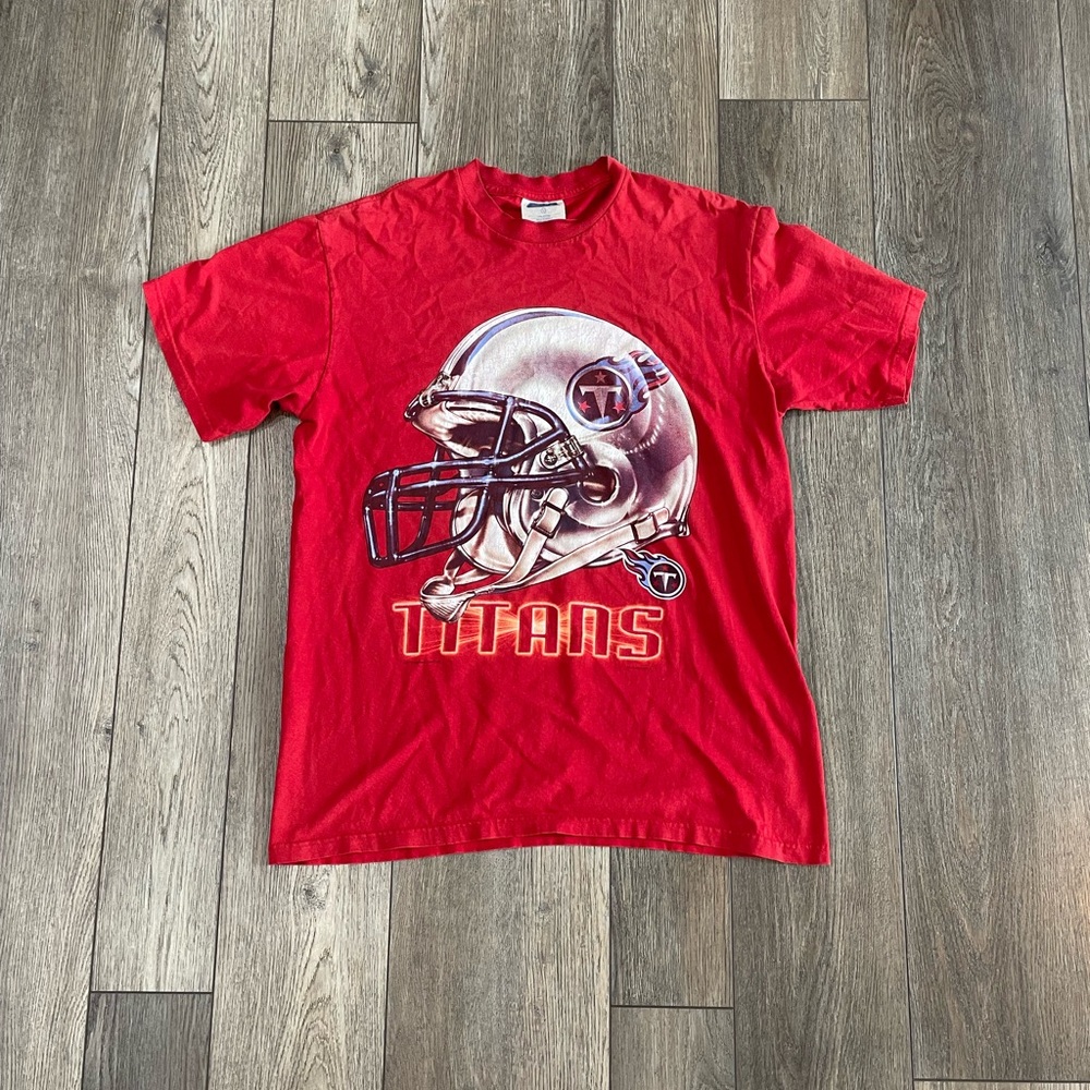 *SOLD* 2001 Vintage Red Titans Shirt